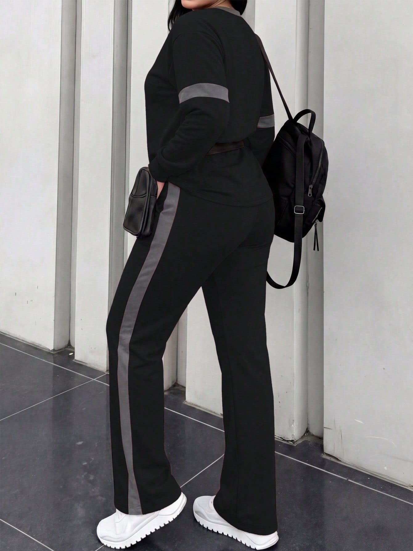 Winter Clothing Sale - 春と秋の女性向け新作：快適なルーズカラーのカラーブロックストライプがおしゃれなブランドプリントクルーネック長袖Tシャツとカジュアルなデイリーウエストゴム入りルーズパンツのツーピースセット